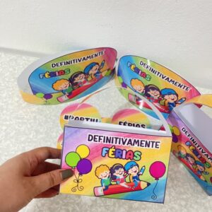 Kit férias (Coroa, óculos e sacolinha)