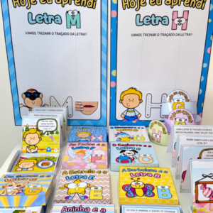 Combo Super Kits Histórias na Caixa e Cartazes Letras do Alfabeto