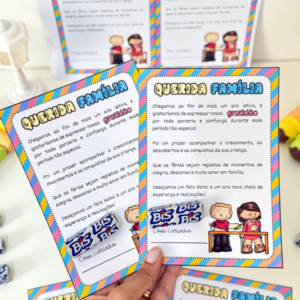 Cartão editável “Querida Família” para impressão