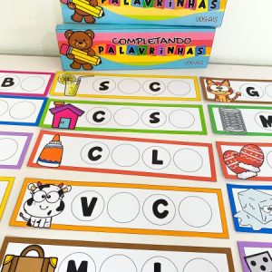 Completando Palavrinhas para impressão