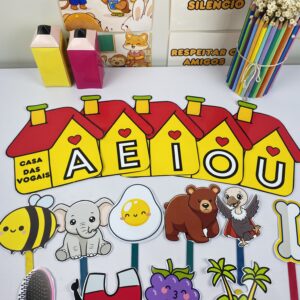 Casinha das vogais para impressão